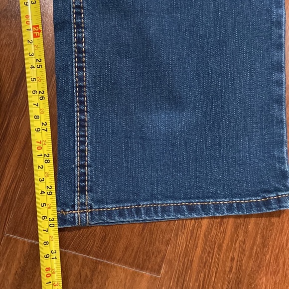 NWT Women’s Blue Mountain Size 10 Jeans - Picture 6 of 9